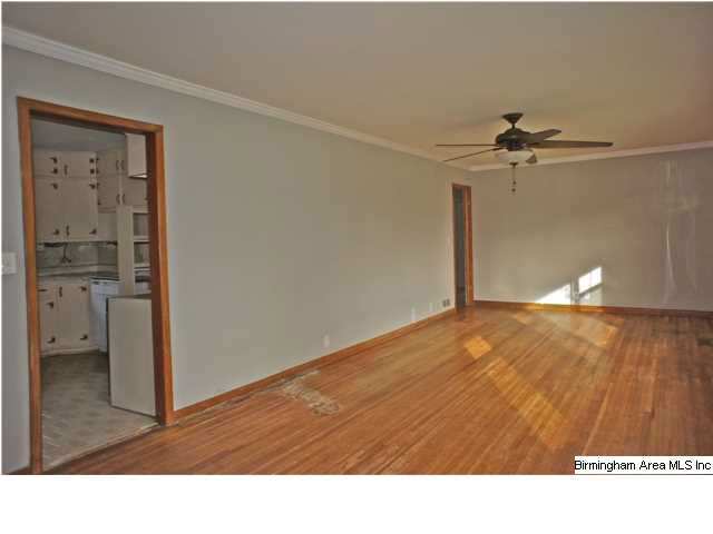 7217 Rowan Road Leeds, AL 35094 - Photo 8 of 32