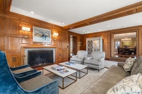 $3,995,000 | 570 Bridge Street, Dedham, MA 02026