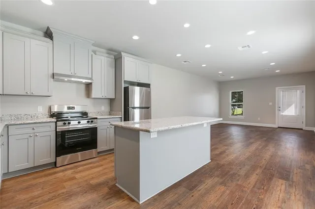 $1,975 | 518 Main Street, Unit A, Belle Chasse, LA 70037