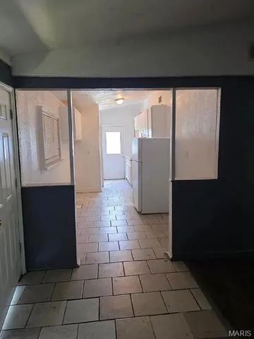 $1,300 | 148 St James Lane, East St. Louis, IL 62206