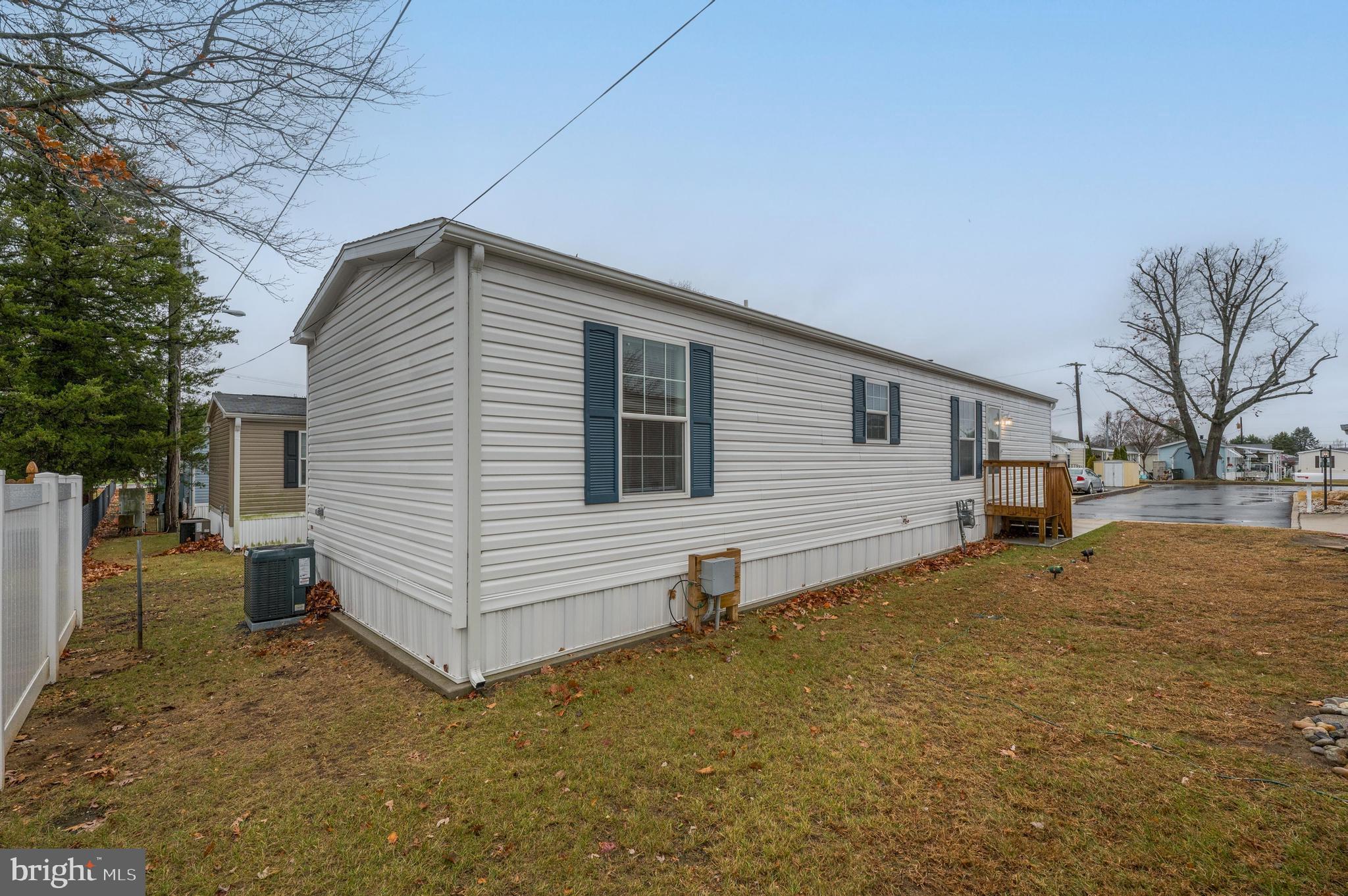 27 Bluebird Road Mantua, NJ 08051 - Photo 23 of 24 Vinyl Siding