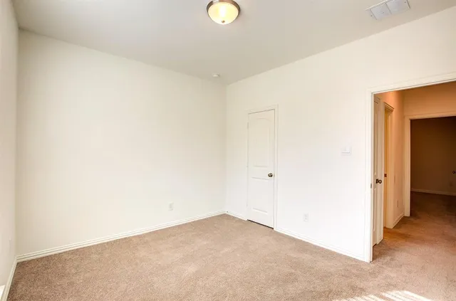 $2,395 | 144 Tierra Blanca Lane, Rhome, TX 76078