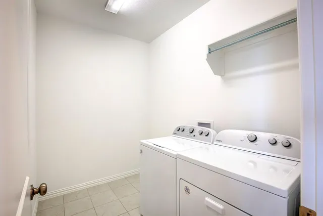 $2,395 | 144 Tierra Blanca Lane, Rhome, TX 76078