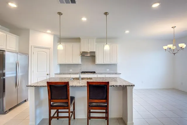 $2,395 | 144 Tierra Blanca Lane, Rhome, TX 76078