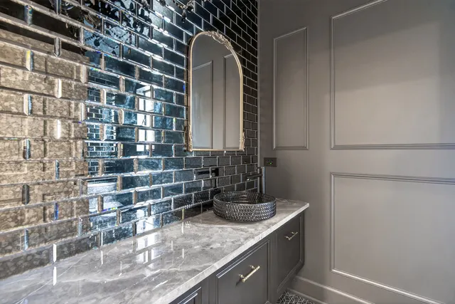 $2,100,000 | 1333 Tower Road, Winnetka, IL 60093