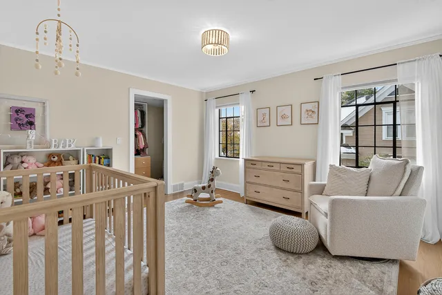 $2,100,000 | 1333 Tower Road, Winnetka, IL 60093