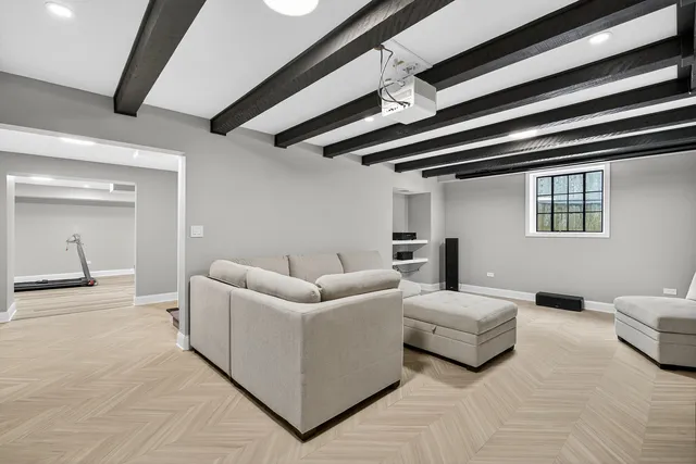 $2,100,000 | 1333 Tower Road, Winnetka, IL 60093