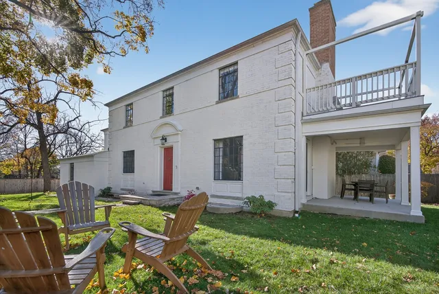 $2,100,000 | 1333 Tower Road, Winnetka, IL 60093