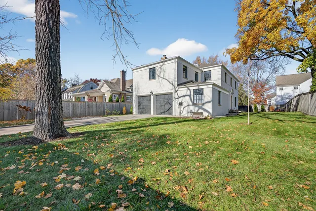 $2,100,000 | 1333 Tower Road, Winnetka, IL 60093