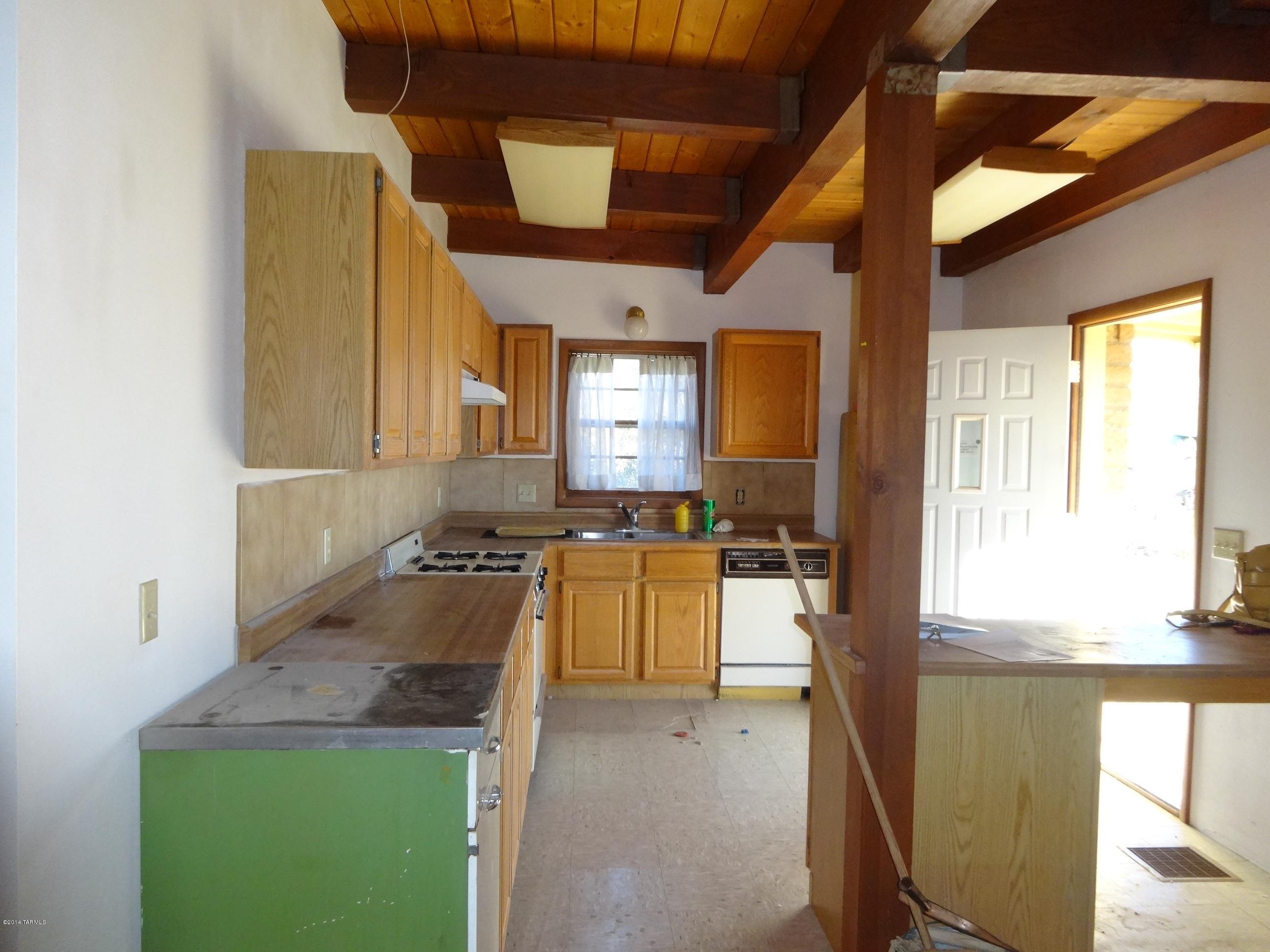 3211 West Milton Road Tucson, AZ 85746 - Photo 28 of 36 Gallery Image 28