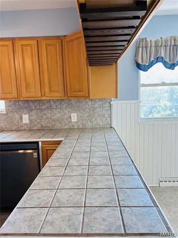 $210,000 | 2609 Mariana Drive, Godfrey, IL 62035