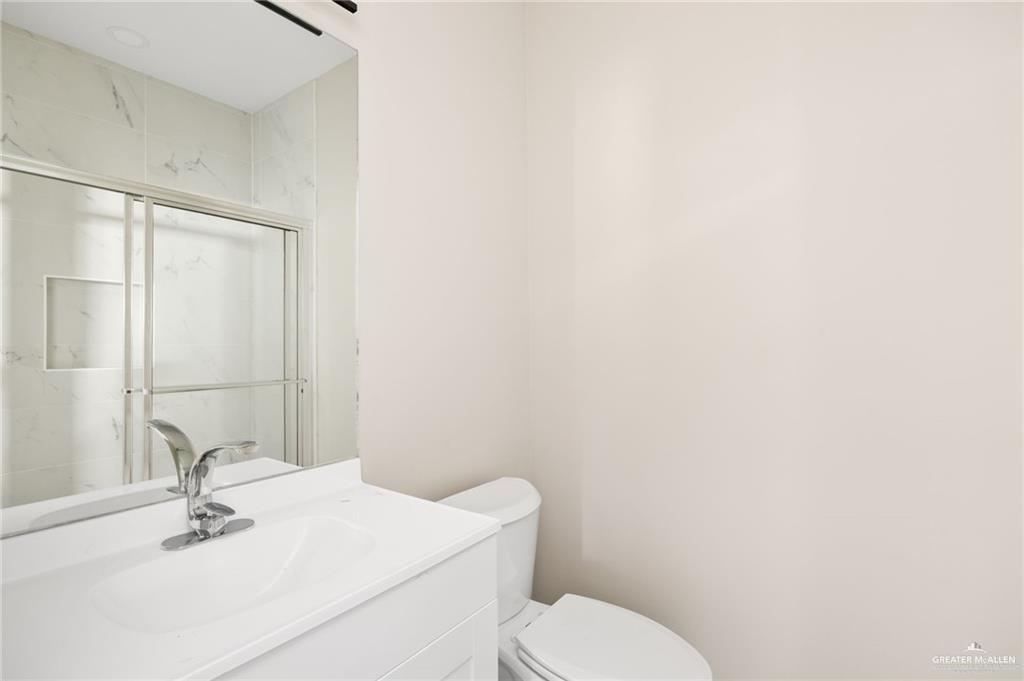 5701 Notre Dame Avenue, Unit 4 Mission, TX 78573 - Photo 6 of 13