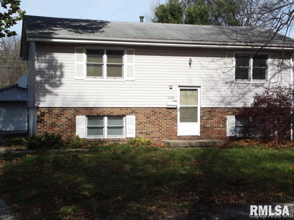 2269 Watch Springfield, IL 62702 - Photo 2 of 14