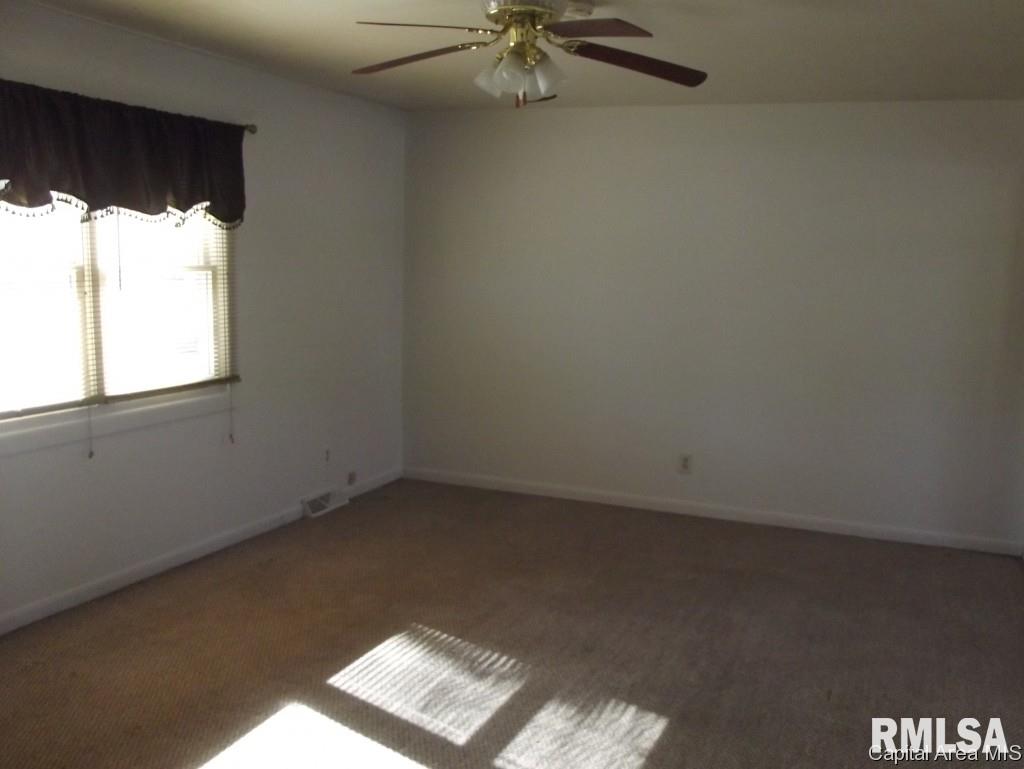 2269 Watch Springfield, IL 62702 - Photo 8 of 14