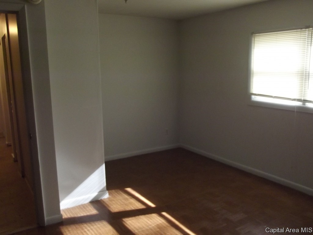 2269 Watch Springfield, IL 62702 - Photo 9 of 14
