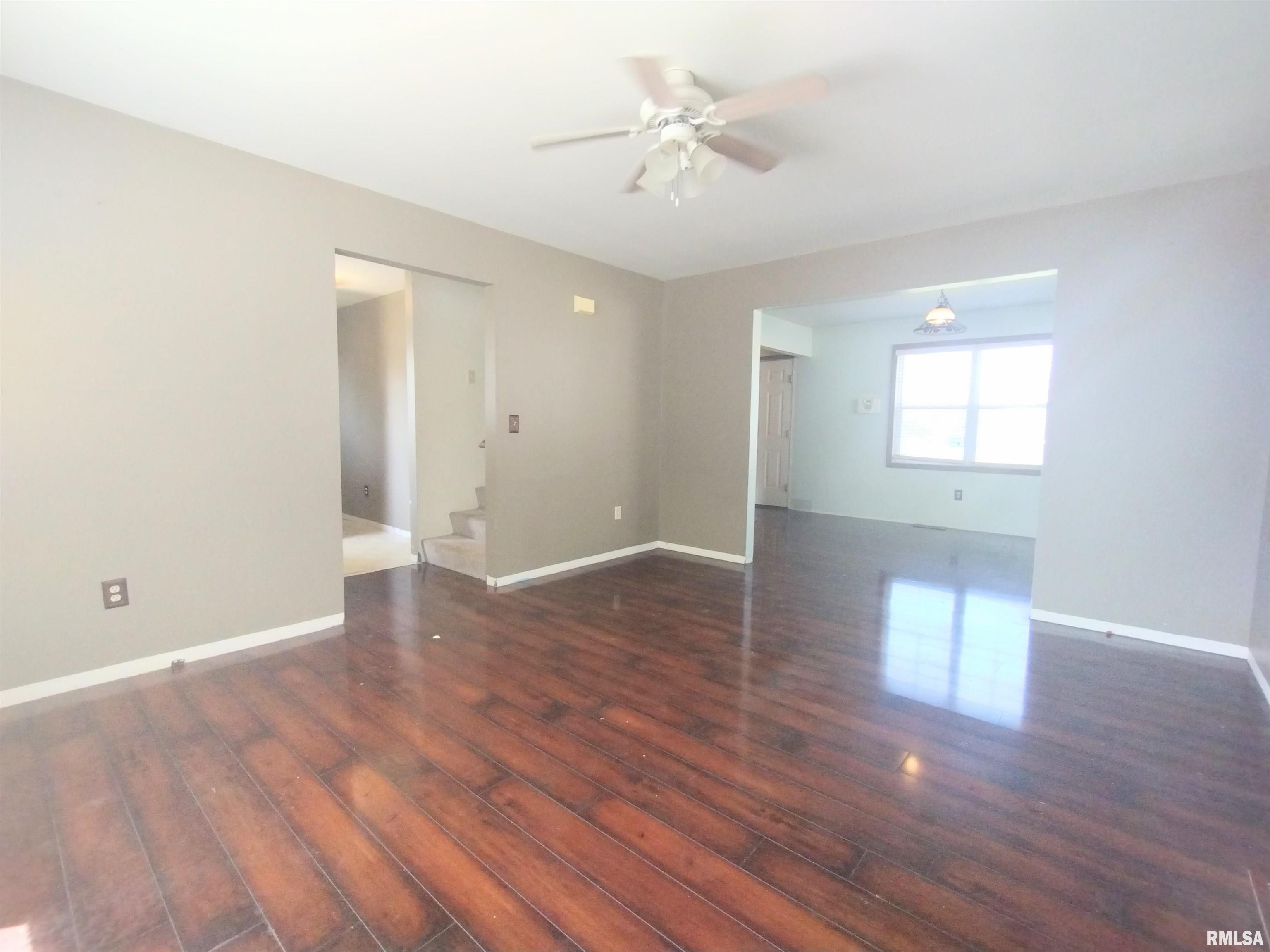 421 North 13th Street Springfield, IL 62702 - Photo 9 of 19
