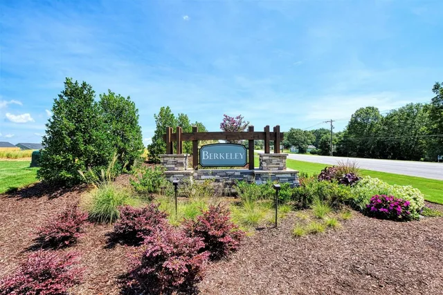 $339,999 | 3055 Mancini Road, Spartanburg, SC 29307