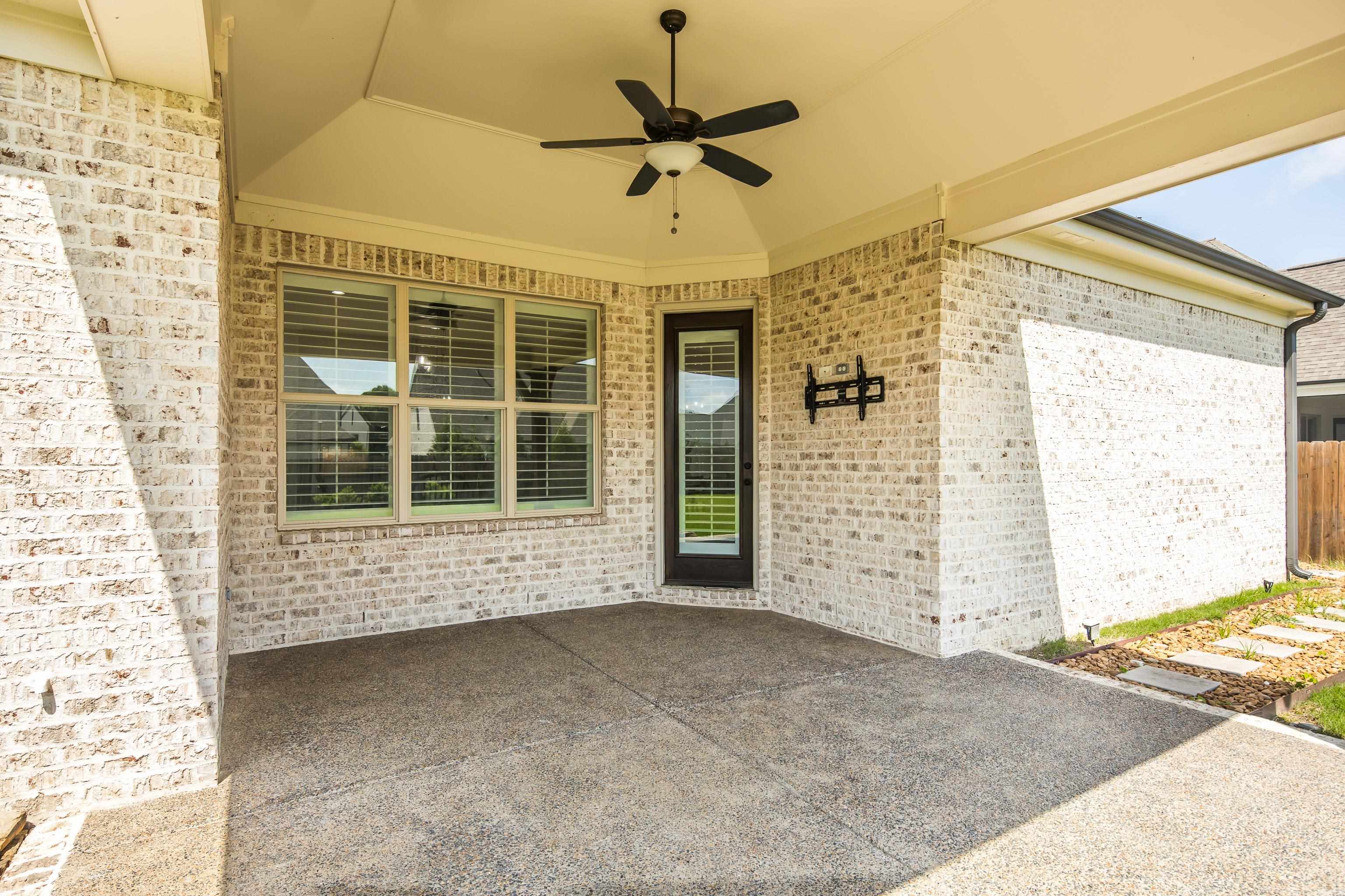 4728 Carousel Lane Collierville, TN 38017 - Photo 39 of 40 View of patio / terrace with ceiling fan