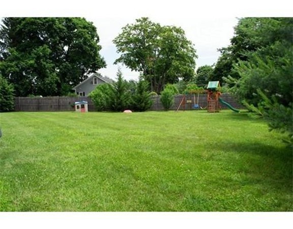 656 High Street, Unit 203 Clinton, MA 01510 - Photo 5 of 14 Gallery Image 5