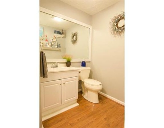 656 High Street, Unit 203 Clinton, MA 01510 - Photo 10 of 14 Gallery Image 10