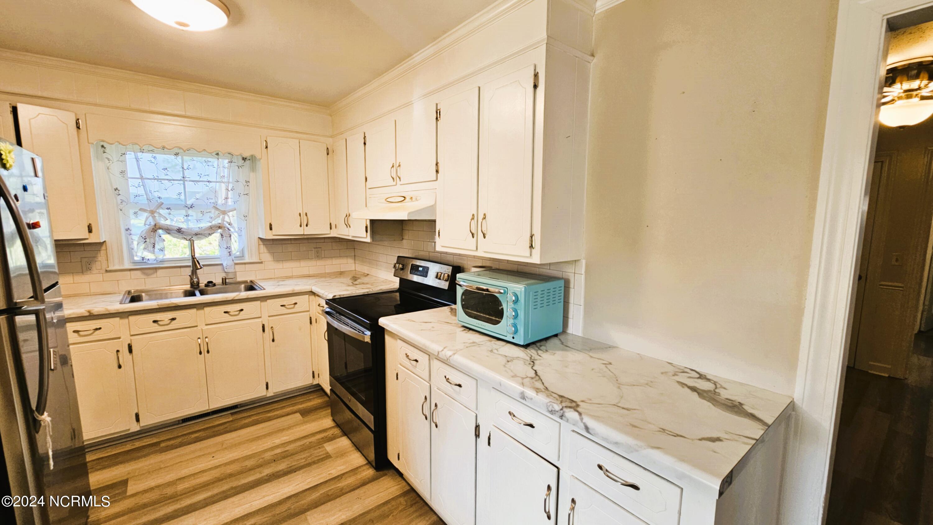 305 Firetower Road La Grange, NC 28551 - Photo 5 of 12 20240826_092937