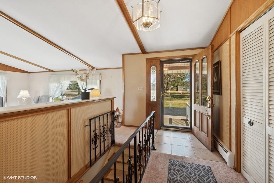 4605 South Ridgeway Road Ringwood, IL 60072 - Photo 15 of 25 a view of hallway with stairs