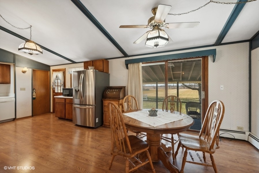 4605 South Ridgeway Road Ringwood, IL 60072 - Photo 6 of 25 a dining room with furniture and window