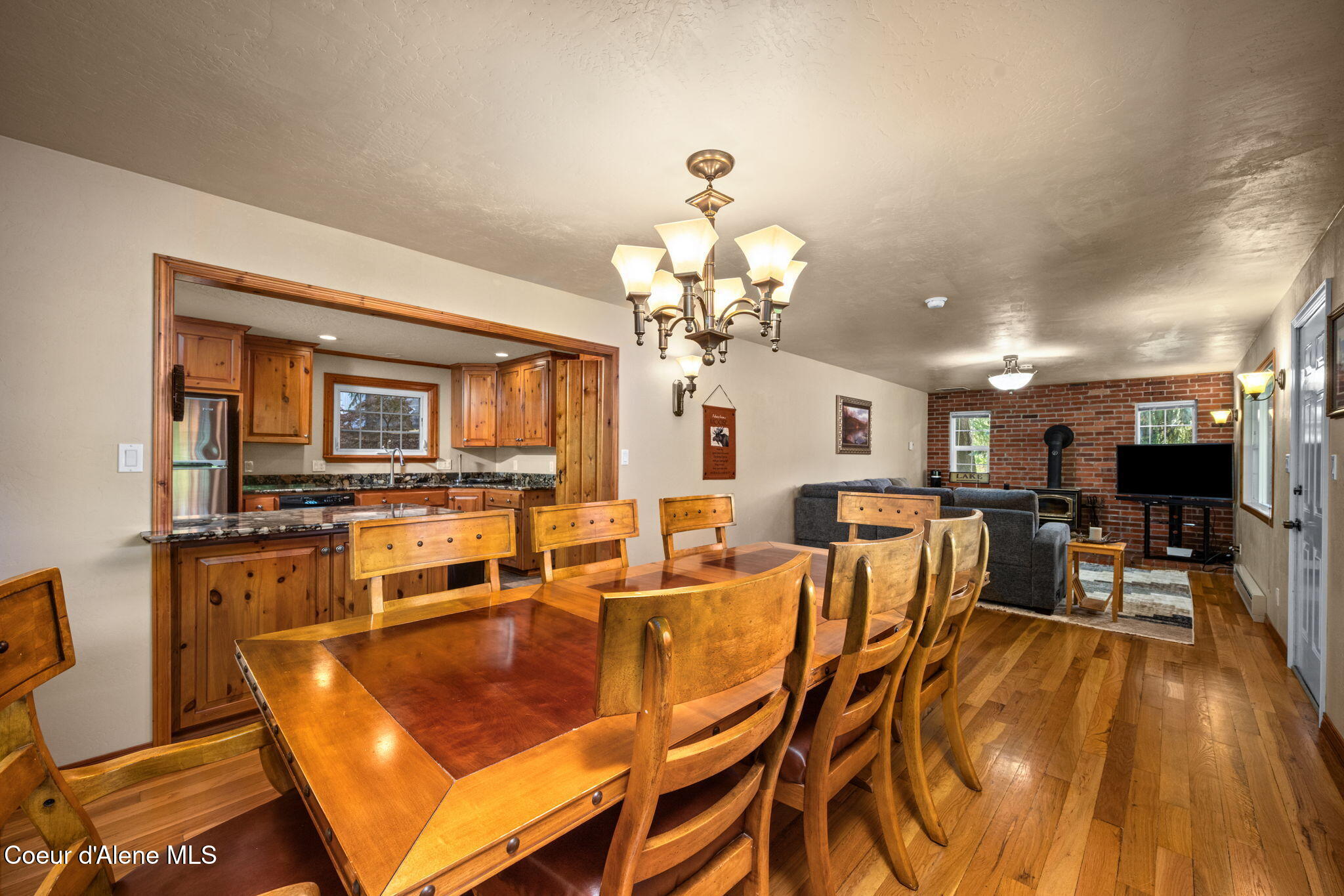 19503 East Hayden Lake Road Hayden, ID 83835 - Photo 23 of 72 Dining Room