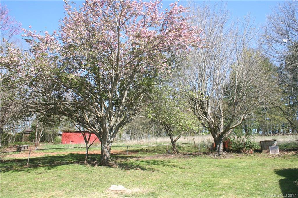 560 Alexander Road Alexander, NC 28701 - Photo 21 of 24 Gallery Image 21