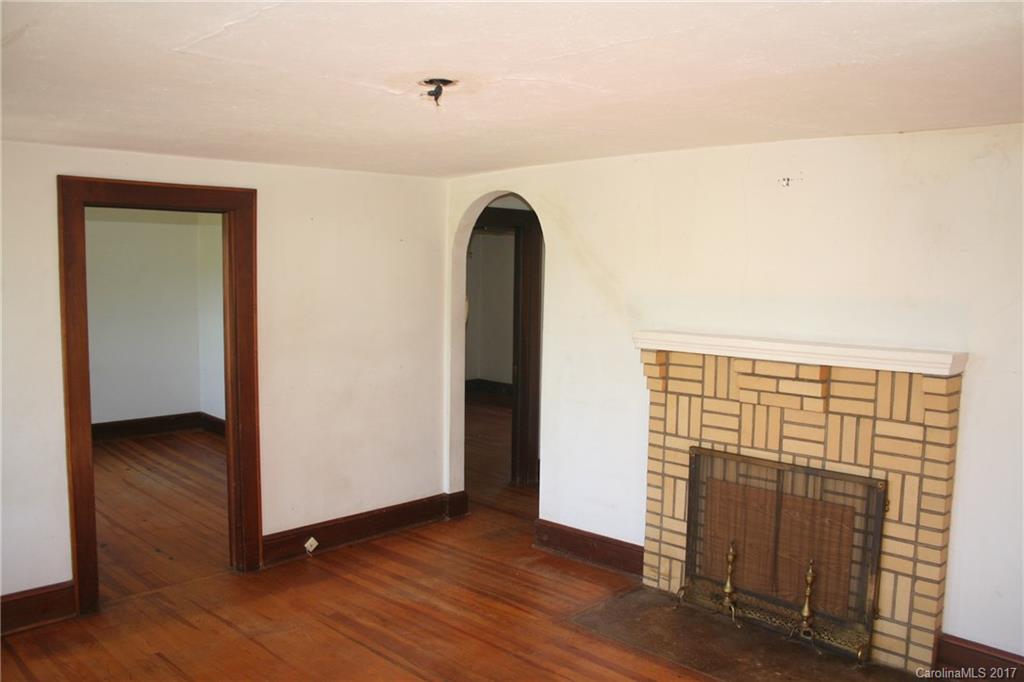 560 Alexander Road Alexander, NC 28701 - Photo 8 of 24 Gallery Image 8