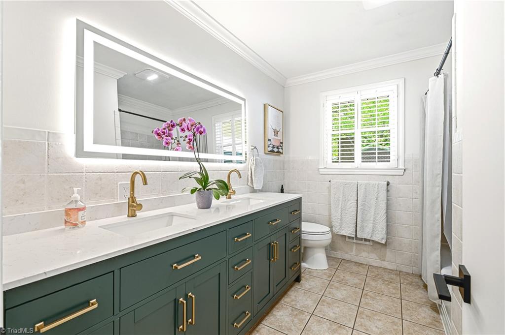 3033 Kinnamon Road Winston-Salem, NC 27104 - Photo 14 of 24