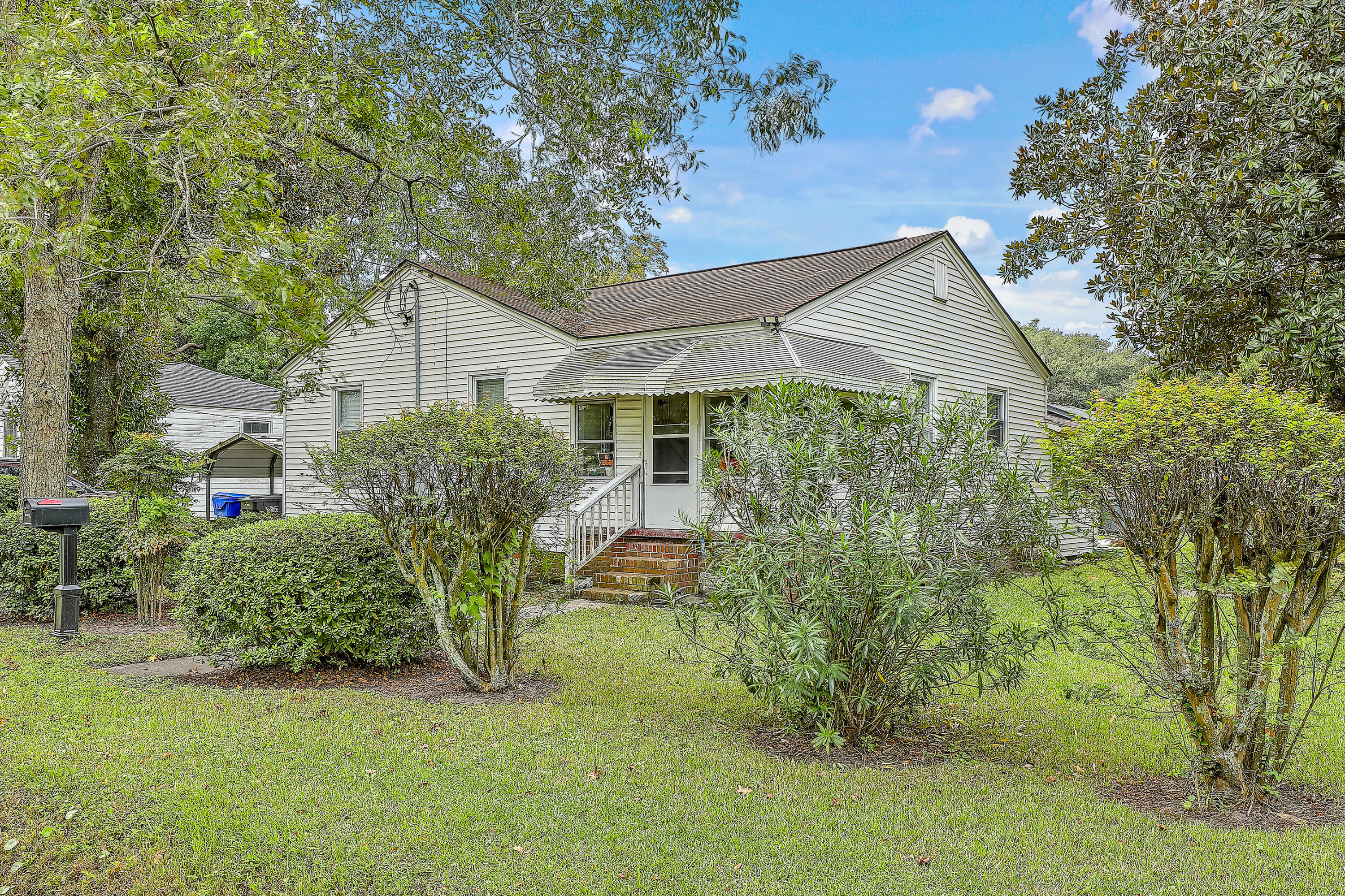 2685 Ranger Drive North Charleston, SC 29405 - Photo 2 of 26 Front of home