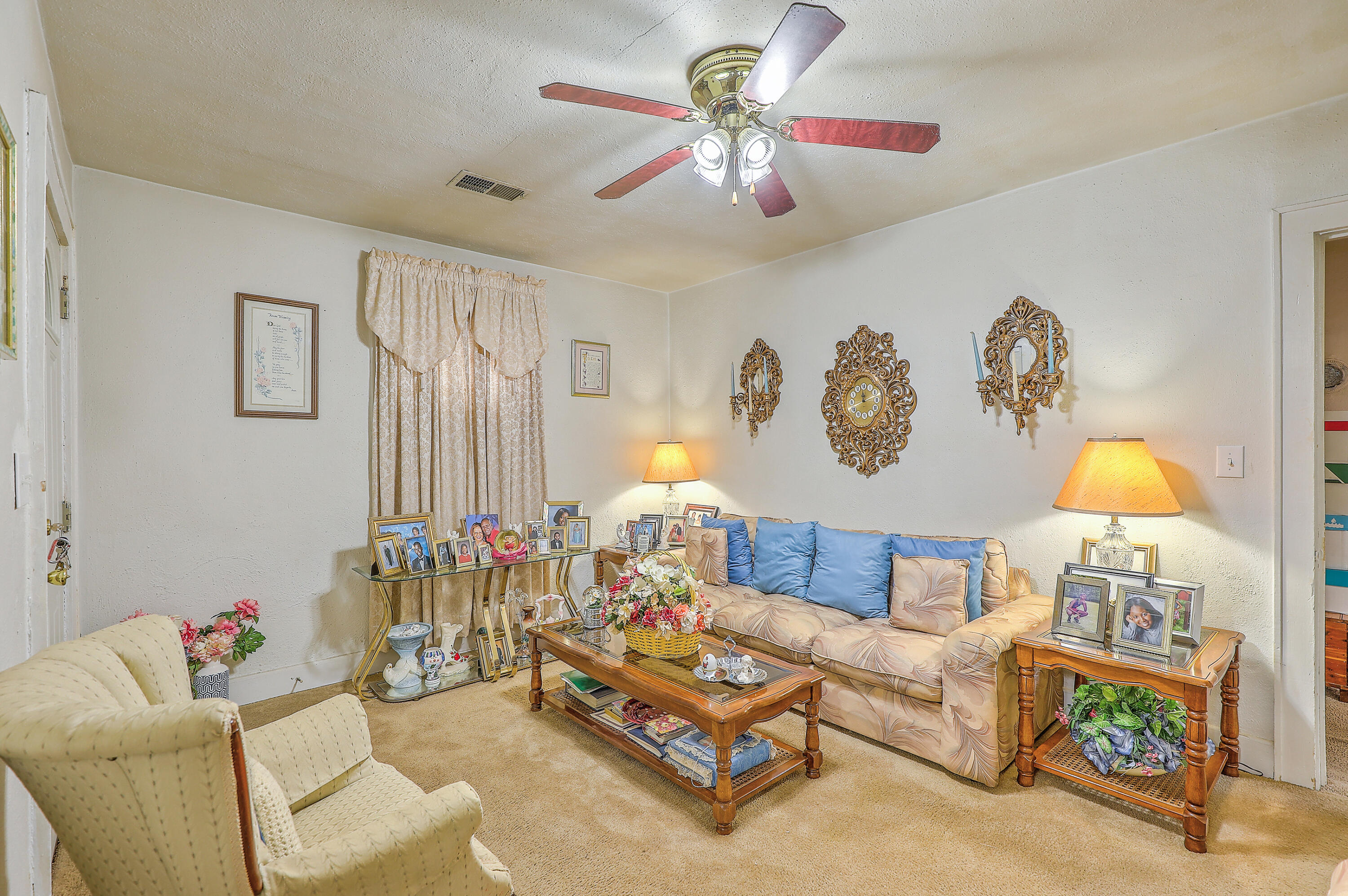 2685 Ranger Drive North Charleston, SC 29405 - Photo 8 of 26 living room