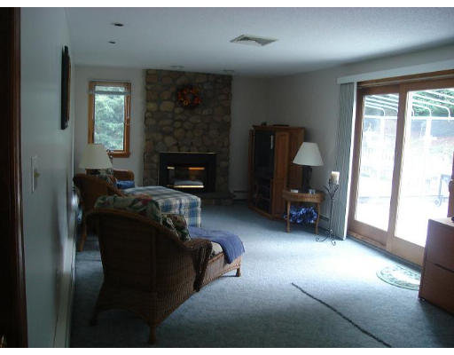 3 Robert Road Peabody, MA 01960 - Photo 15 of 21