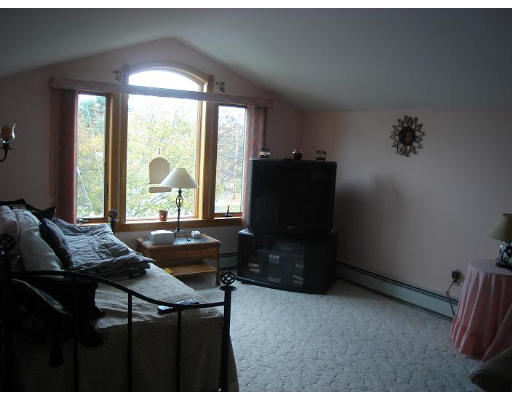 3 Robert Road Peabody, MA 01960 - Photo 16 of 21
