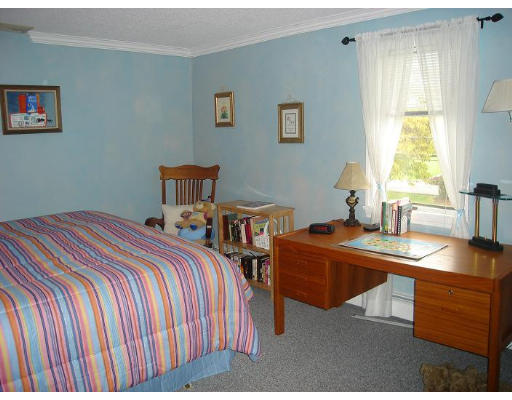3 Robert Road Peabody, MA 01960 - Photo 18 of 21