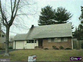 49 Hamlet Road Levittown, PA 19056 - Photo 1 of 1 Gallery Image 1
