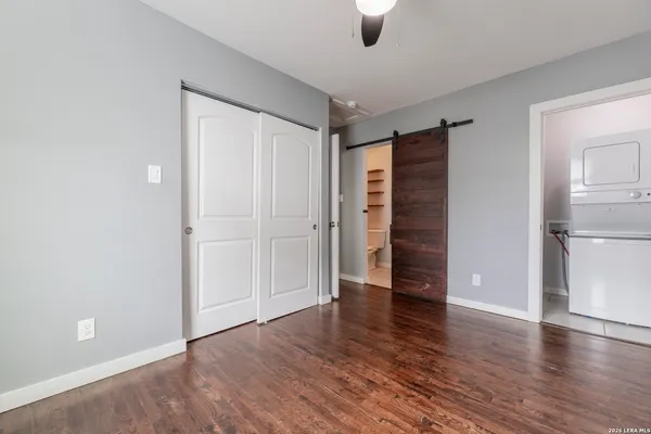 $1,050 | 1015 North Palmetto, Unit 3, San Antonio, TX 78202