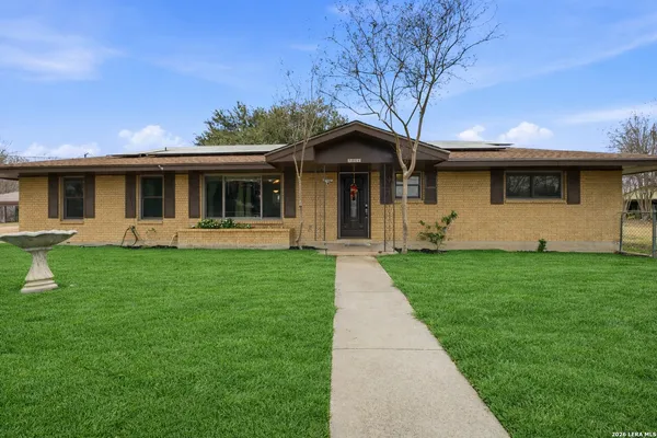 $305,000 | 15047 Mesquite Street, Lytle, TX 78052