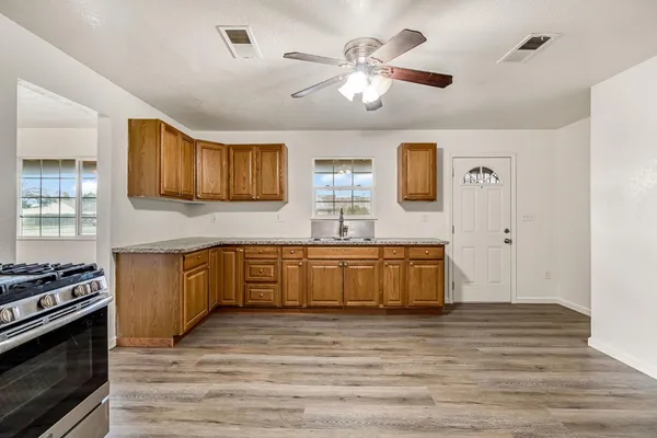 $395,000 | 430 South 6th Street, Fowler, CA 93625