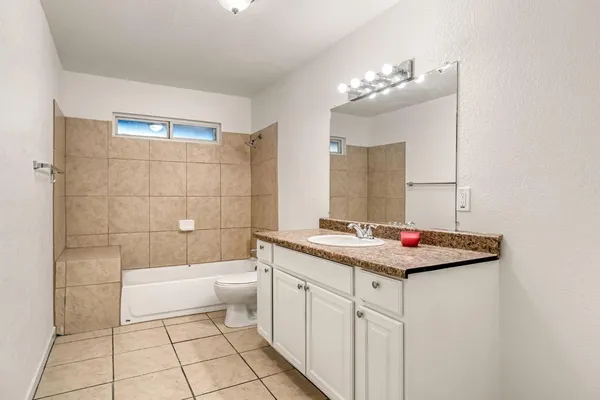 $395,000 | 430 South 6th Street, Fowler, CA 93625