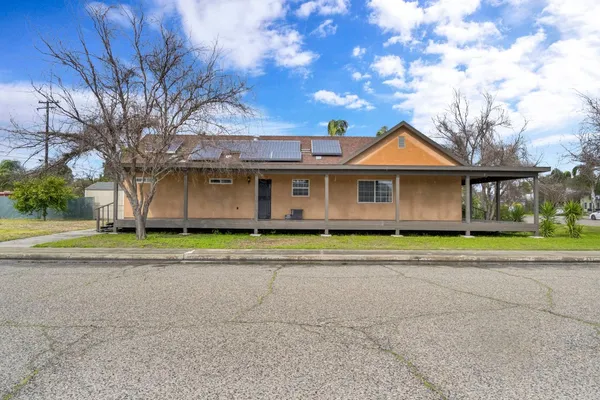 $395,000 | 430 South 6th Street, Fowler, CA 93625