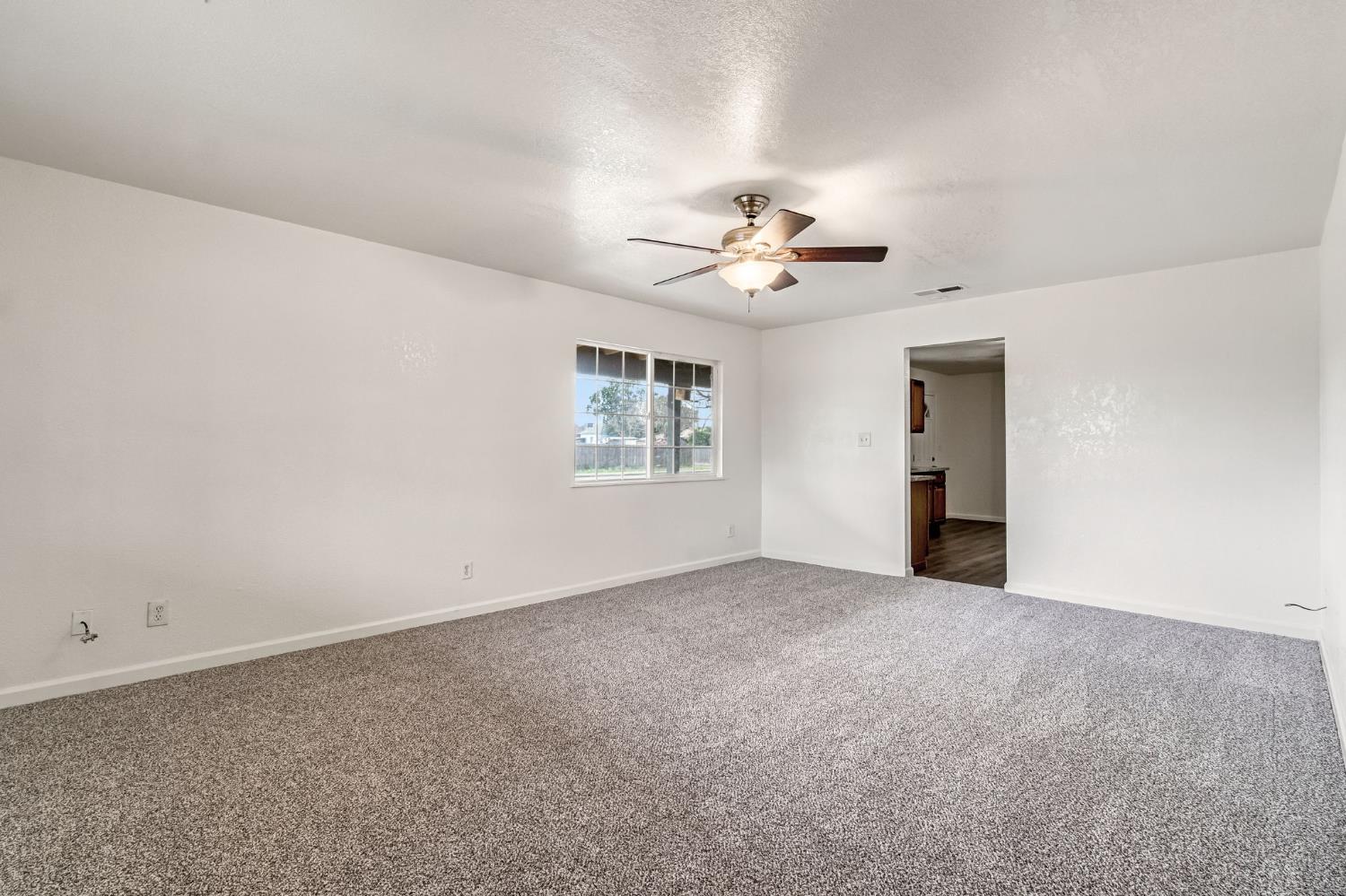 430 South 6th Street Fowler, CA 93625 - Photo 8 of 32