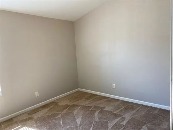 $2,300 | 2392 Newbury Oaks Court, Lawrenceville, GA 30044