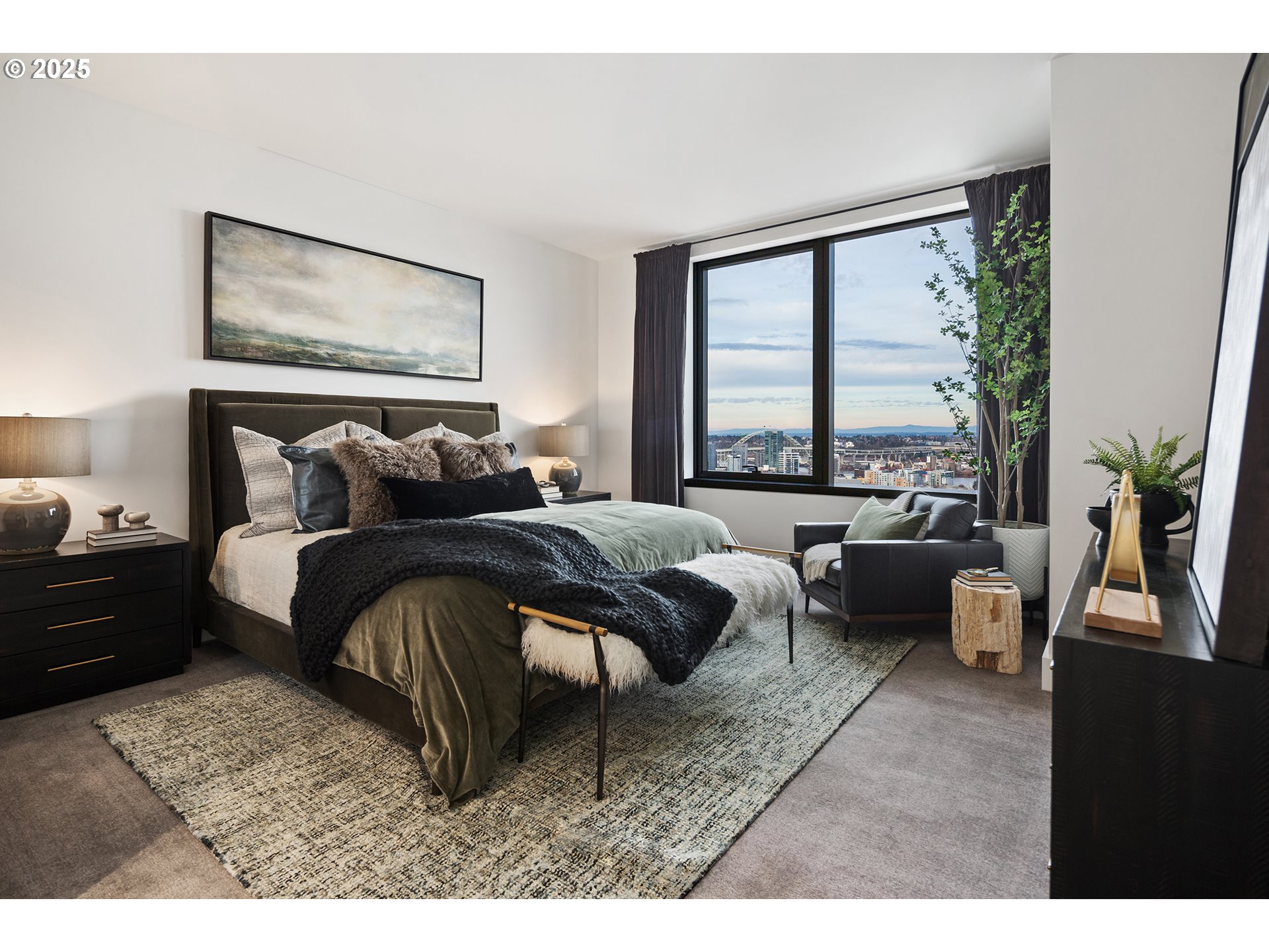 550 Southwest 10th Avenue, Unit 2306 Portland, OR 97205 - Photo 15 of 41