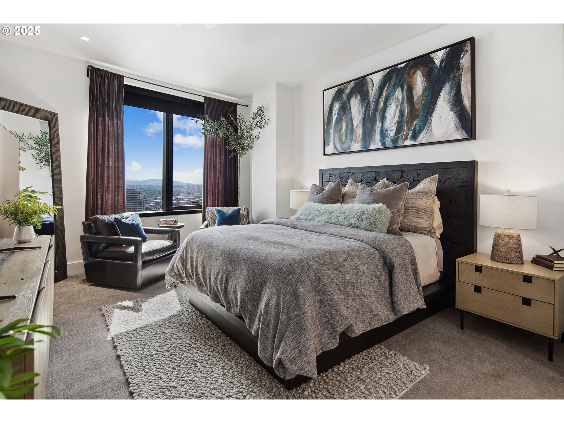 550 Southwest 10th Avenue, Unit 2306 Portland, OR 97205 - Photo 22 of 41