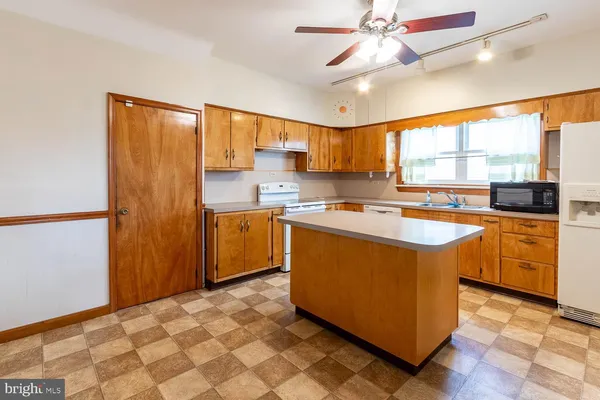 $182,500 | 219 Elizabeth Street, Osceola Mills, PA 16666