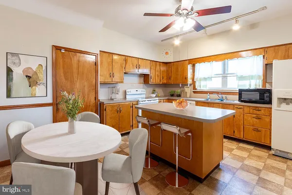 $182,500 | 219 Elizabeth Street, Osceola Mills, PA 16666
