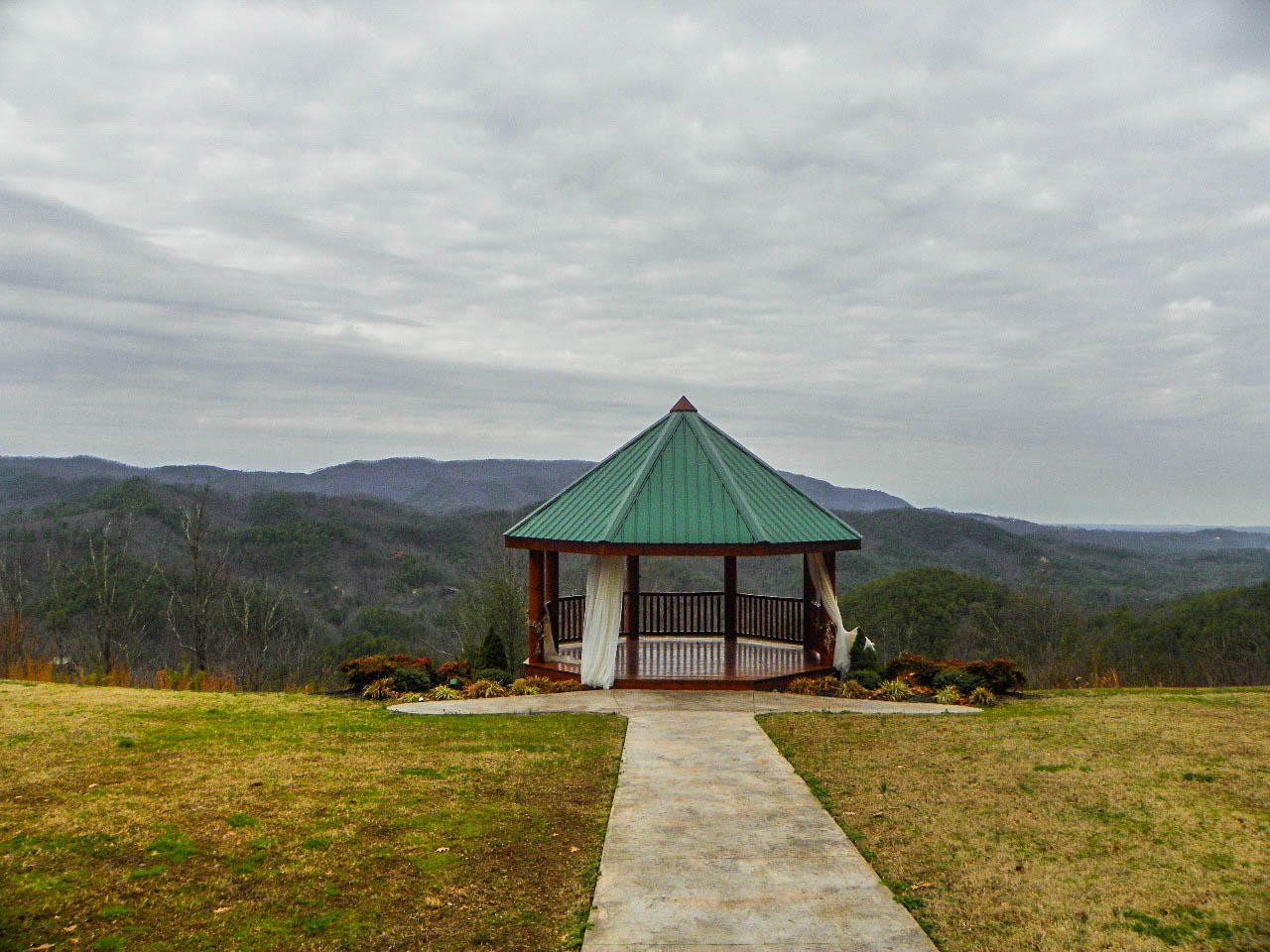 3524 Carsons Ridge Way Sevierville, TN 37862 - Photo 26 of 35 102_7727