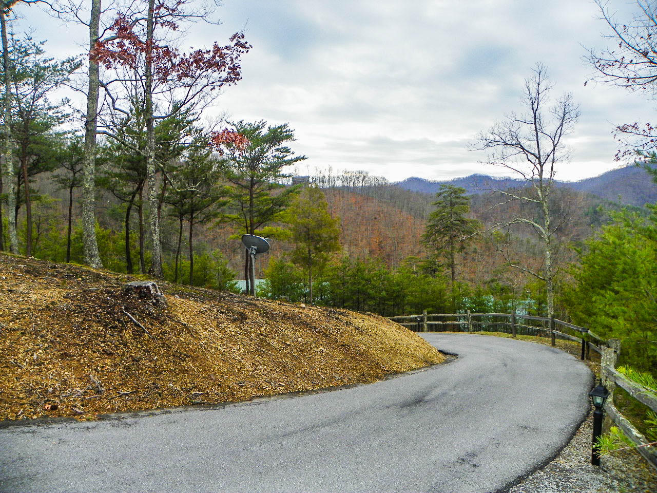 3524 Carsons Ridge Way Sevierville, TN 37862 - Photo 28 of 35 102_7795